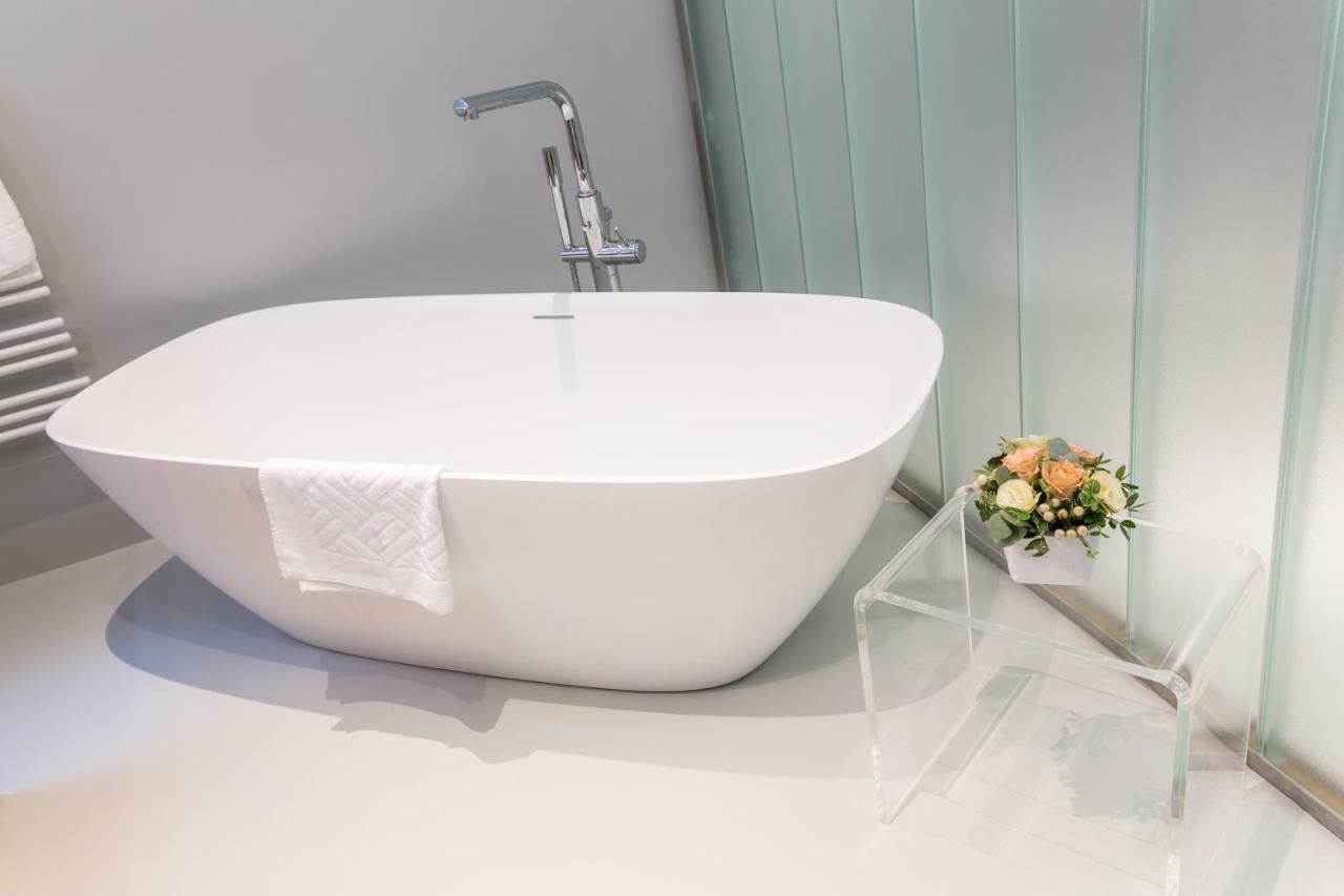 Grand Soho Apartment *